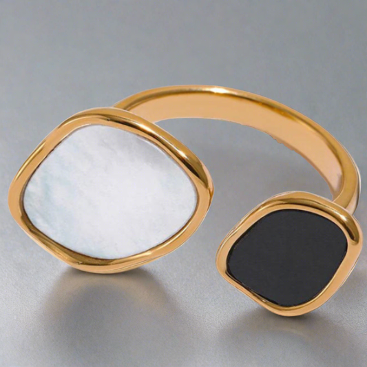 Black and White Mother of Pearl Gold Ring - T. Randall Jewelry