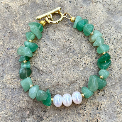 Green Aventurine Chip and Pearl Toggle Bracelet - T. Randall Jewelry