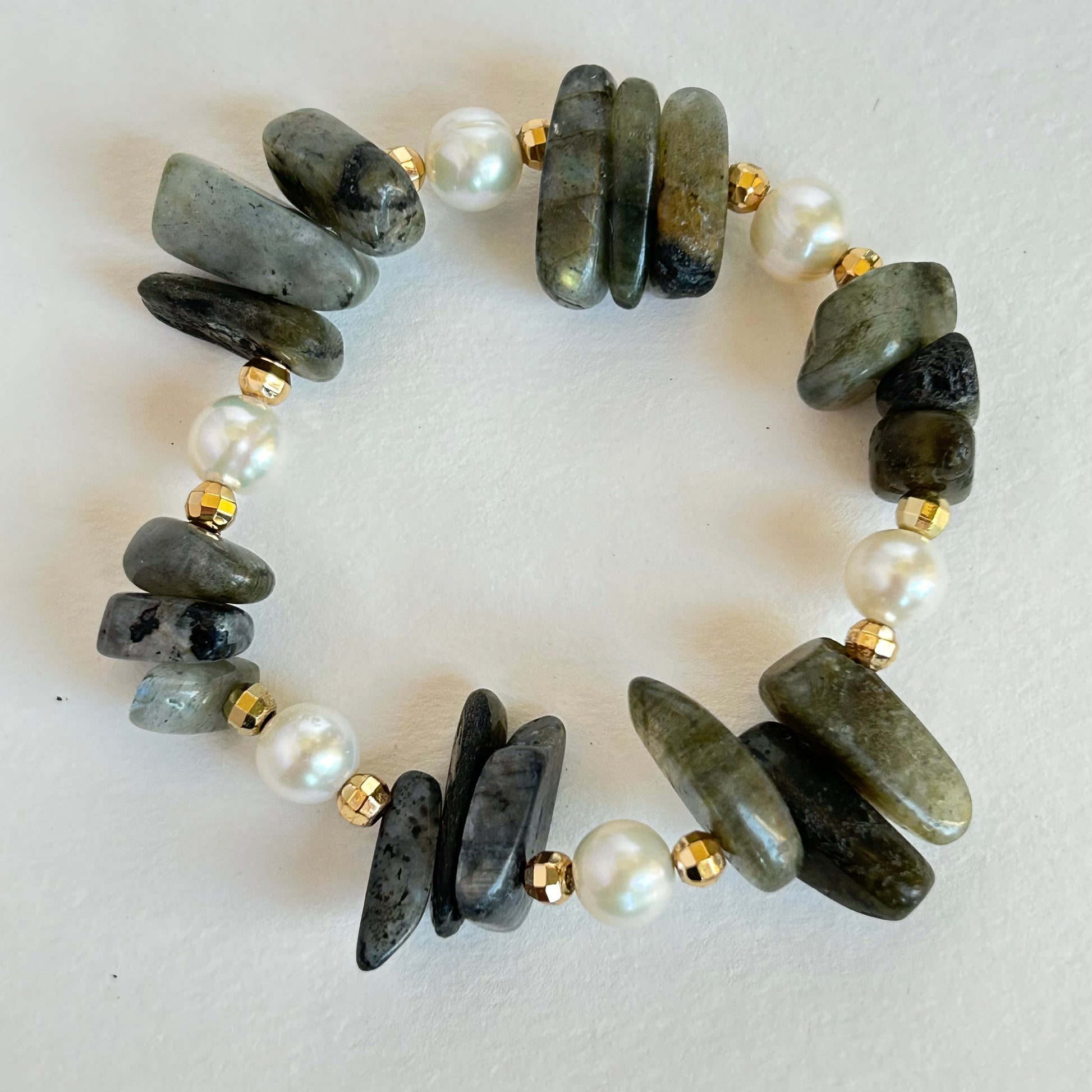 Labradorite Stick and Pearl Stretch Bracelet - T. Randall Jewelry